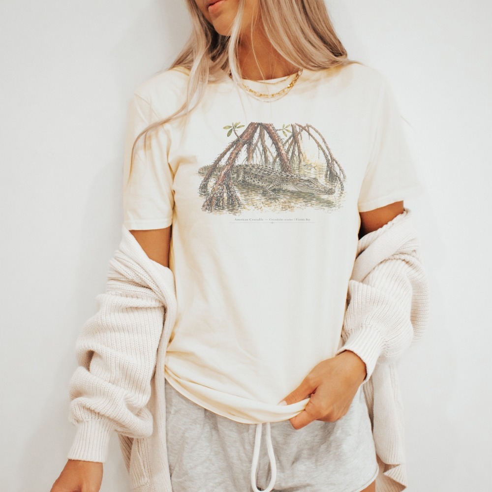 American Crocodile Graphic Tee Vintage Style Nature Art Design